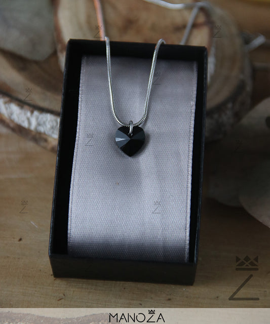 Collier Cœur Noir en Cristal